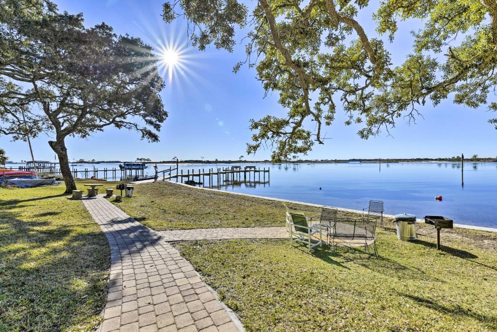 Waterfront Community with Perks Mary Esther Condo